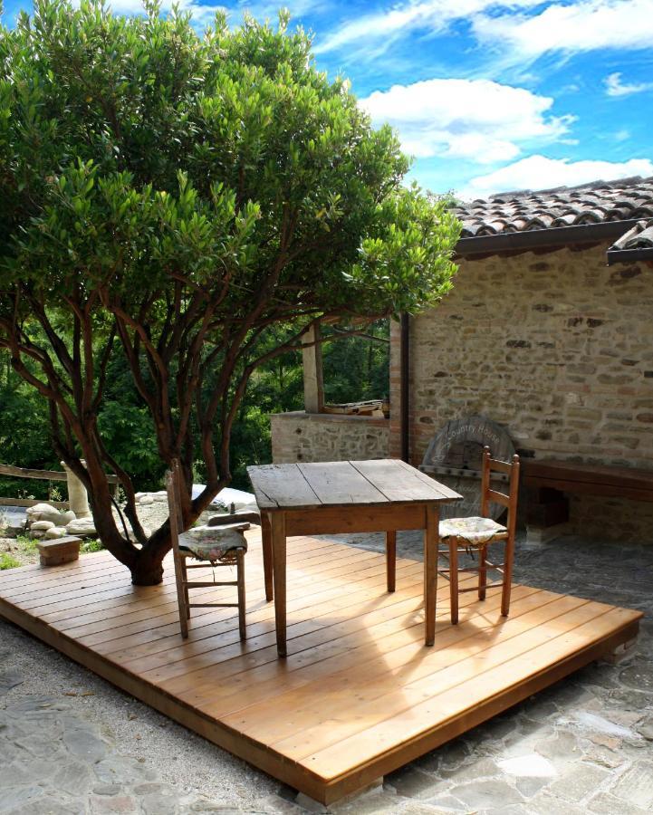 Country House Ca' Vernaccia Guest House Urbino Exterior foto